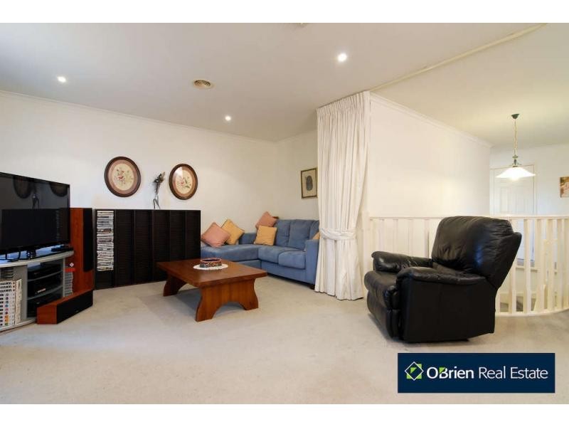 4 Begonia Way, Narre Warren South VIC 3805