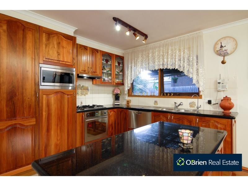 7 Marjoram close, Hallam VIC 3803