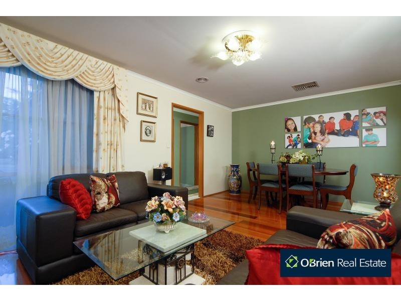 7 Marjoram close, Hallam VIC 3803