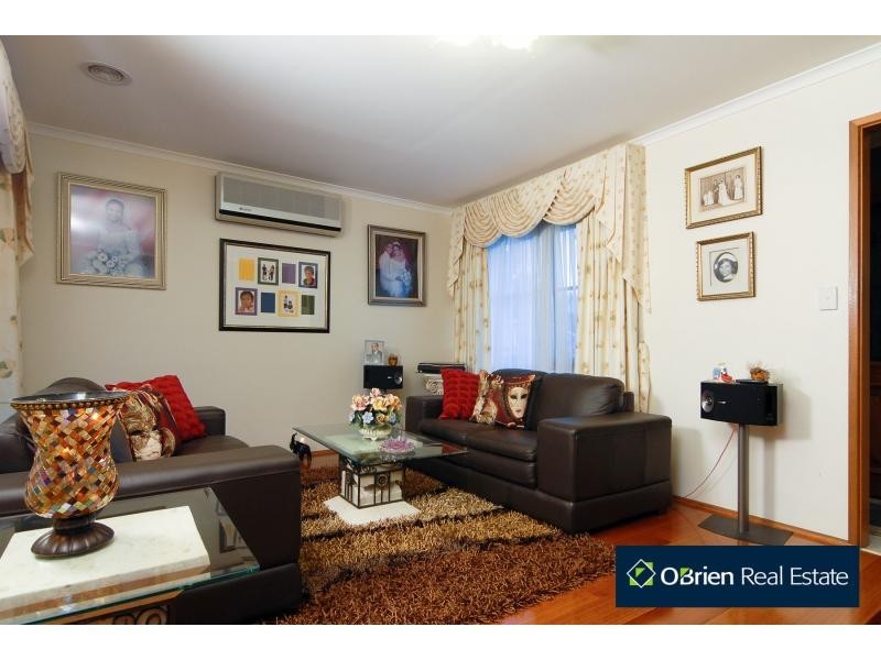 7 Marjoram close, Hallam VIC 3803