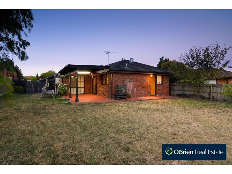 7 Marjoram close, Hallam VIC 3803