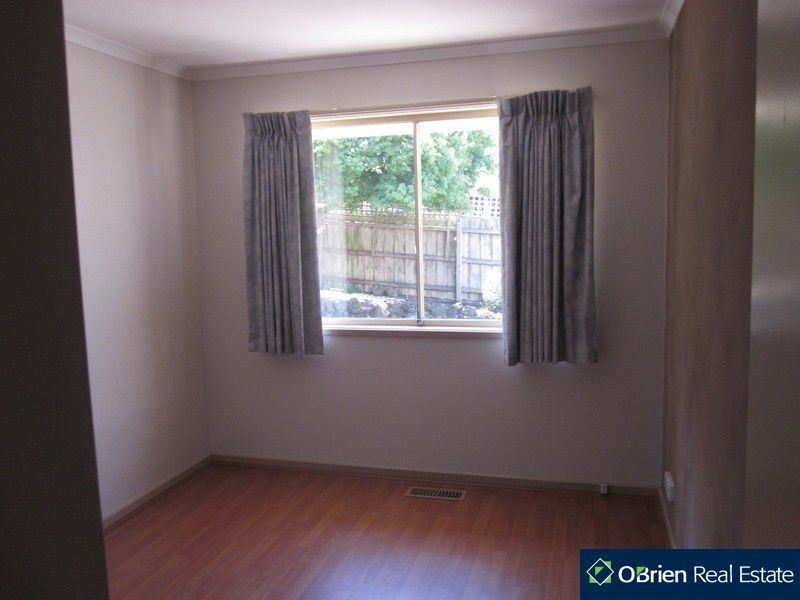 13 Feldspar Court, Narre Warren VIC 3805