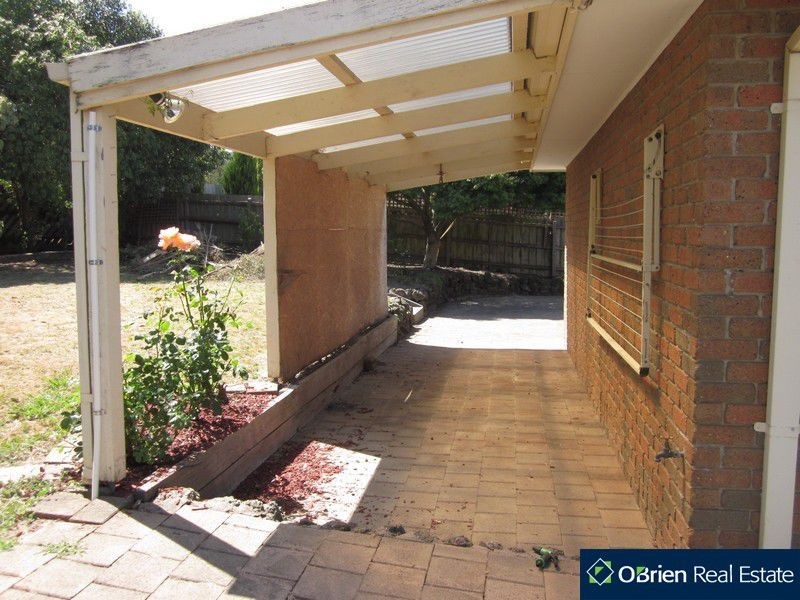 13 Feldspar Court, Narre Warren VIC 3805