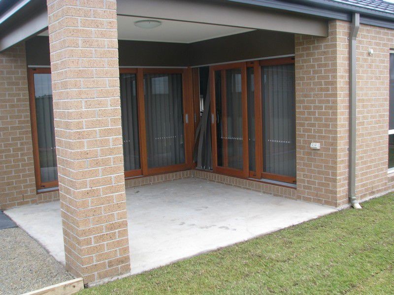 61 Moore Mews, Pakenham VIC 3810