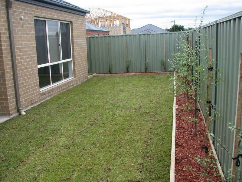 61 Moore Mews, Pakenham VIC 3810