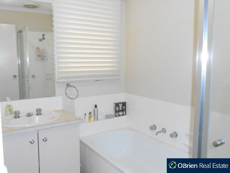 18 Lantana Drive, Narre Warren VIC 3805