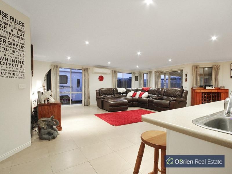 5 Walmac Close, Tooradin VIC 3980