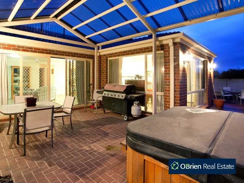 23 Tuileries Rise, Narre Warren South VIC 3805