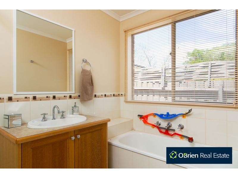 17 Appleton Court, Narre Warren South VIC 3805
