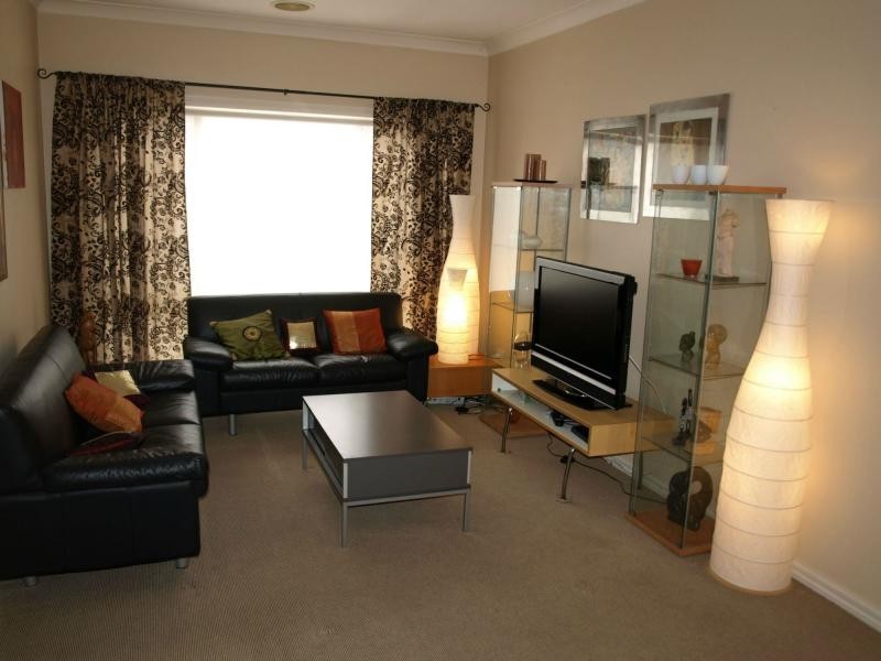 13 Eucumbene Drive, Berwick VIC 3806