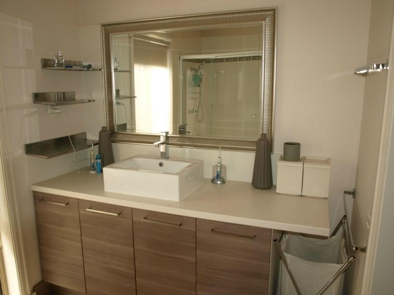 13 Eucumbene Drive, Berwick VIC 3806