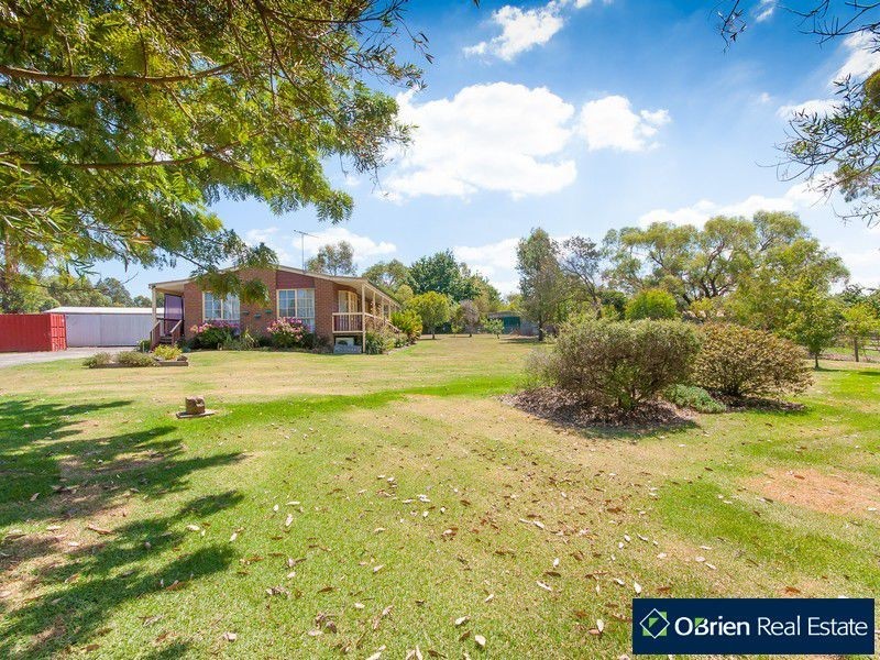 23 Hatches Road, Nyora VIC 3987