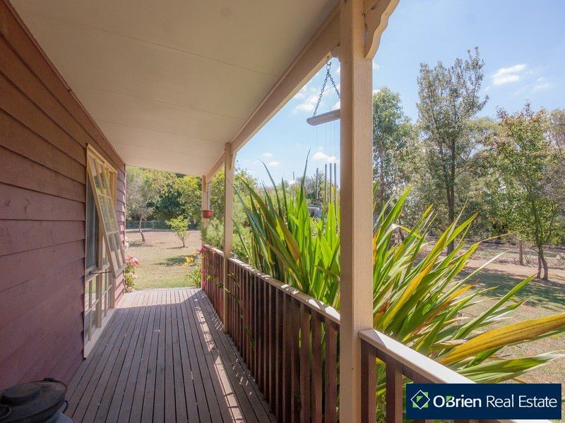 23 Hatches Road, Nyora VIC 3987