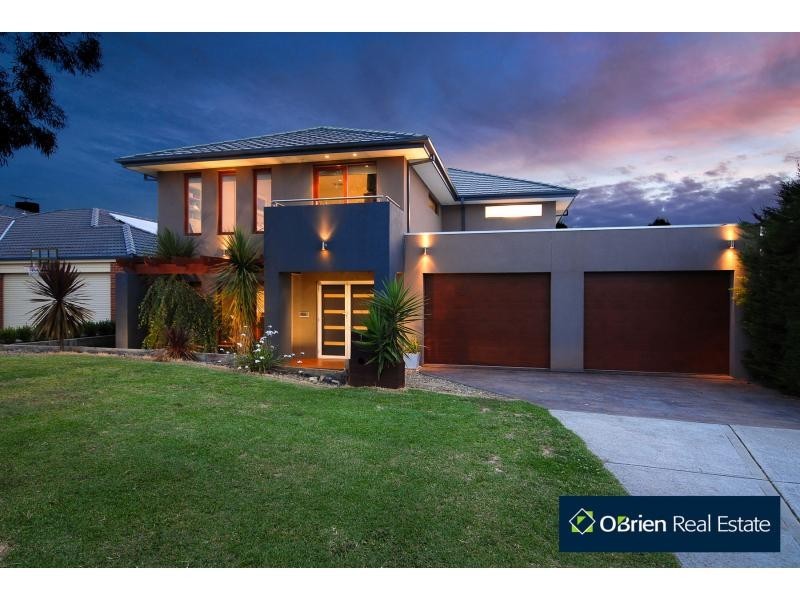 1 Glade Court, Berwick VIC 3806