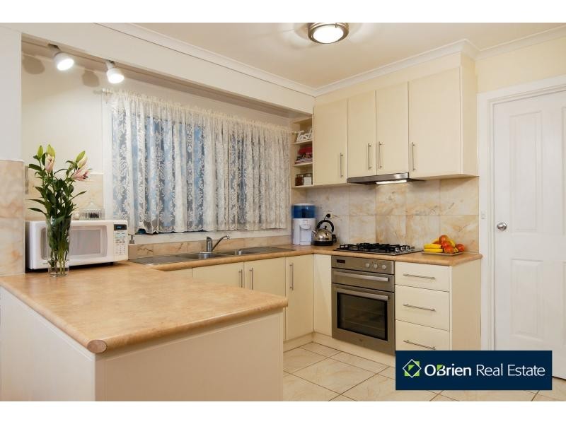 5 Granby Court, Endeavour Hills VIC 3802