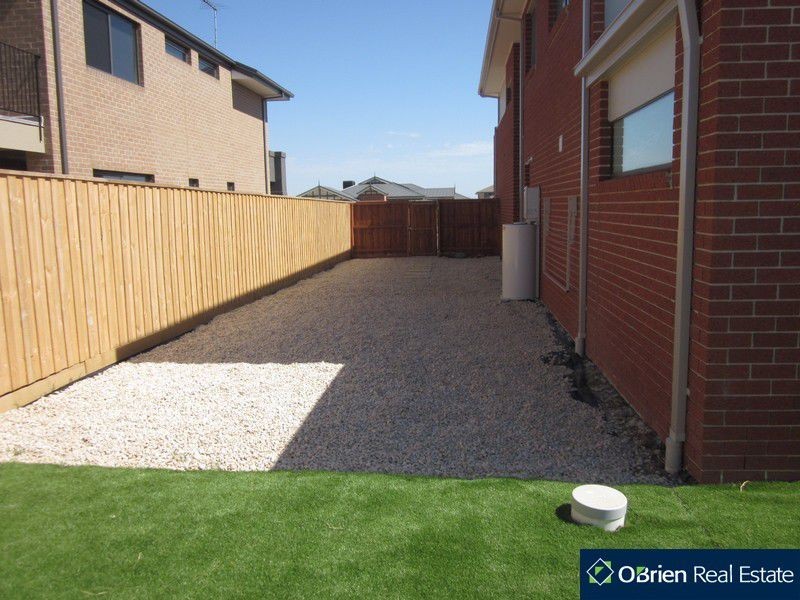 118 Ridgemont Drive, Berwick VIC 3806