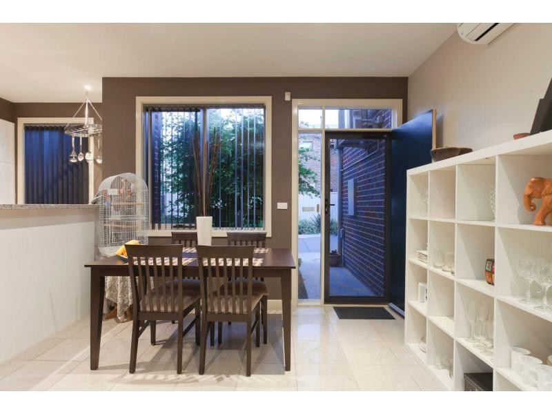 21 Flinders Chase, Pakenham VIC 3810