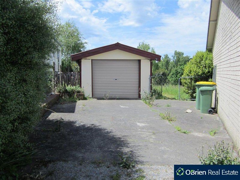 3 Mohon Road, Beaconsfield VIC 3807