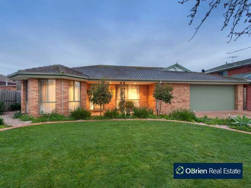 4 Portree Place, Narre Warren South VIC 3805