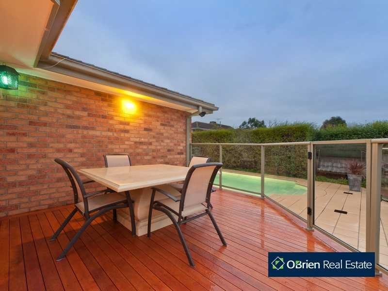 4 Portree Place, Narre Warren South VIC 3805