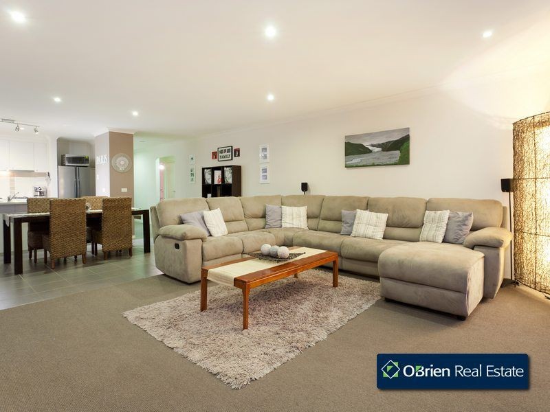 5 Cindy Court, Berwick VIC 3806