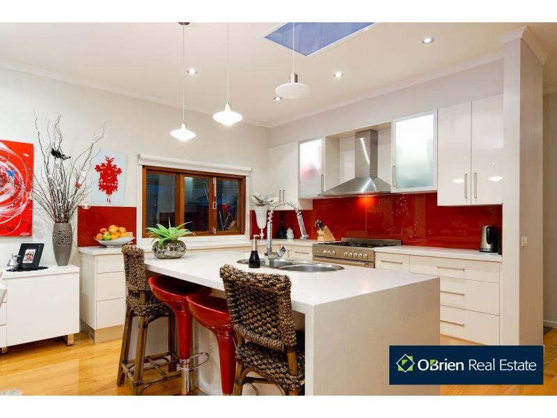 5 Merriwee Grove, Narre Warren South VIC 3805