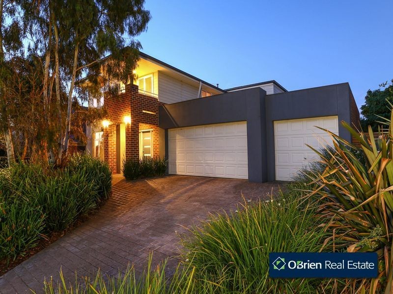 36 Thornley Drive, Berwick VIC 3806