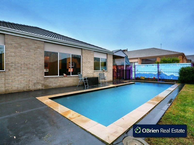 40 Arena Parade, Officer VIC 3809