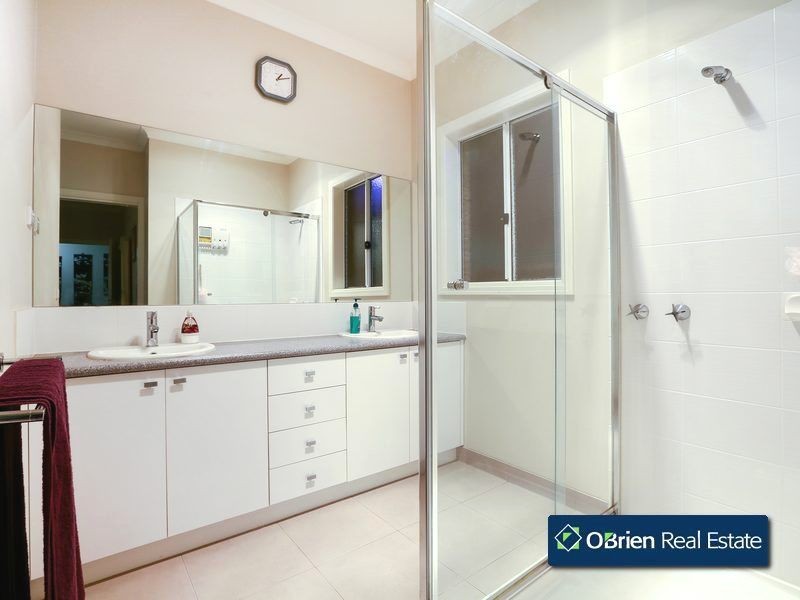 40 Arena Parade, Officer VIC 3809