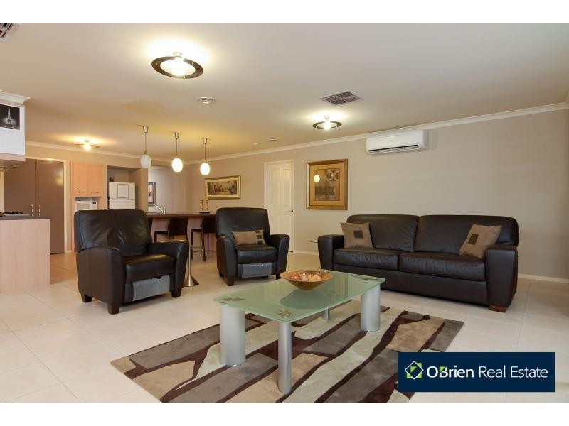 37 Coachwood Crescent, Narre Warren VIC 3805