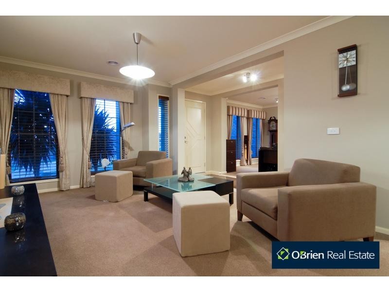 37 Coachwood Crescent, Narre Warren VIC 3805