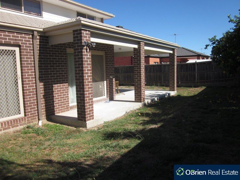 12 Parish Court, Narre Warren South VIC 3805