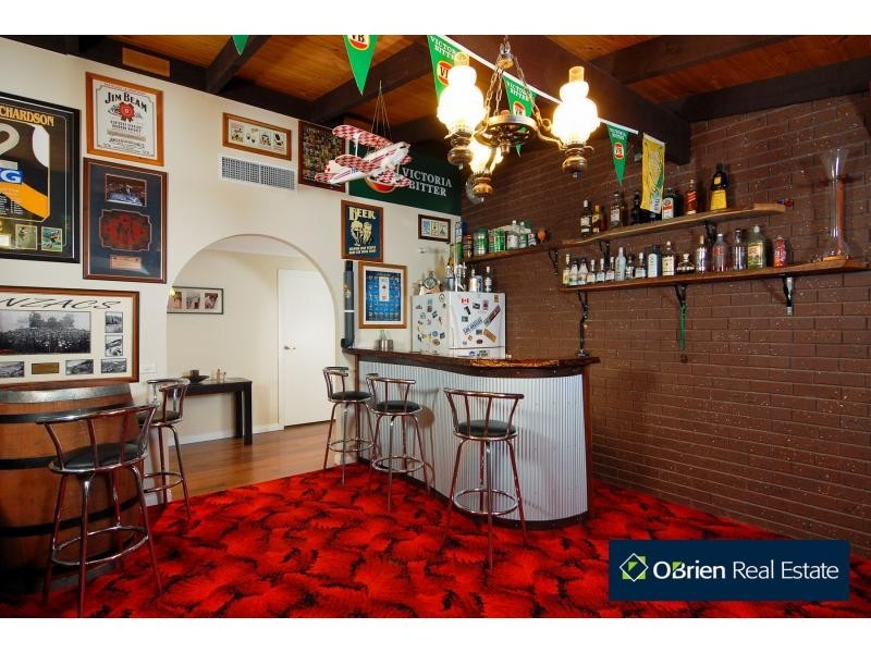 1 Ettrick Place, Berwick VIC 3806