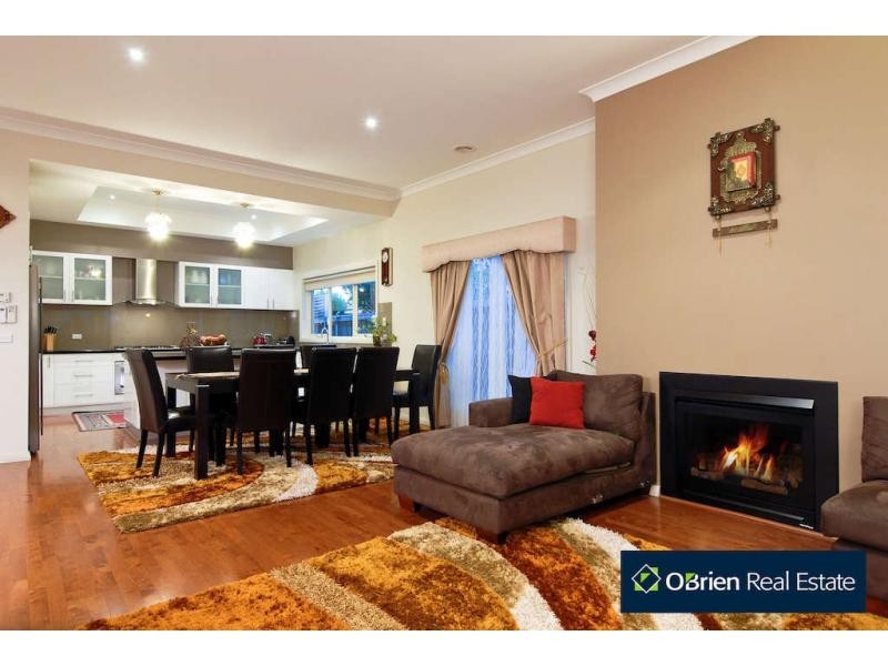 25 Braybrook Drive, Narre Warren South VIC 3805