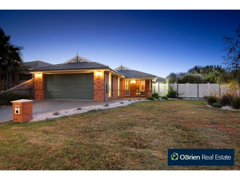 9 Spoonbill, Berwick VIC 3806