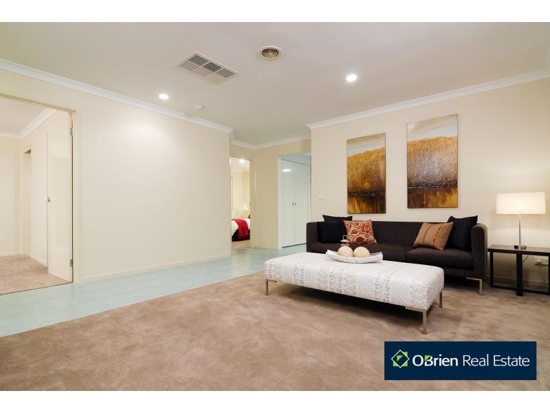 9 Spoonbill, Berwick VIC 3806