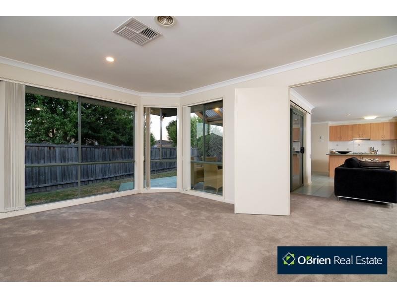 9 Spoonbill, Berwick VIC 3806