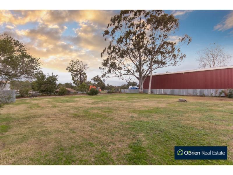 38 Worthing Road, Devon Meadows VIC 3977