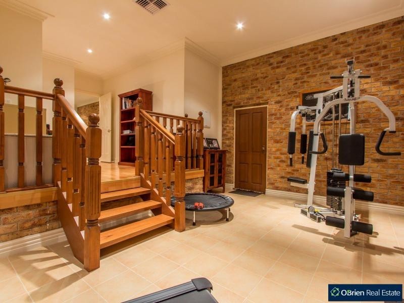 23 Facey Road, Devon Meadows VIC 3977