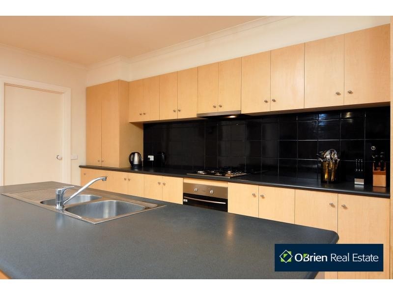 9 Mercy Court, Narre Warren South VIC 3805