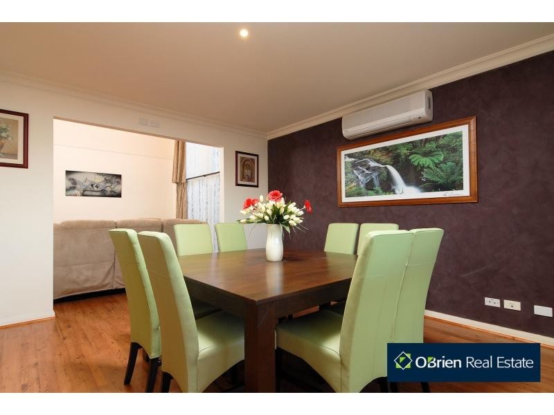 9 Mercy Court, Narre Warren South VIC 3805