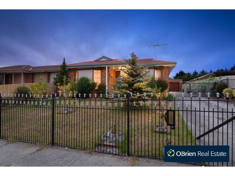 7 Weeden Crescent, Hallam VIC 3803