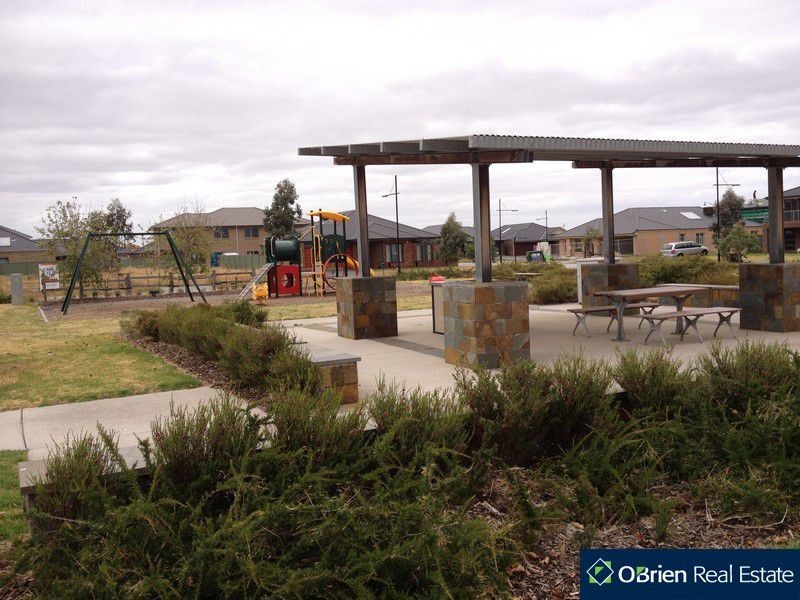 10 Haakman Way, Pakenham VIC 3810