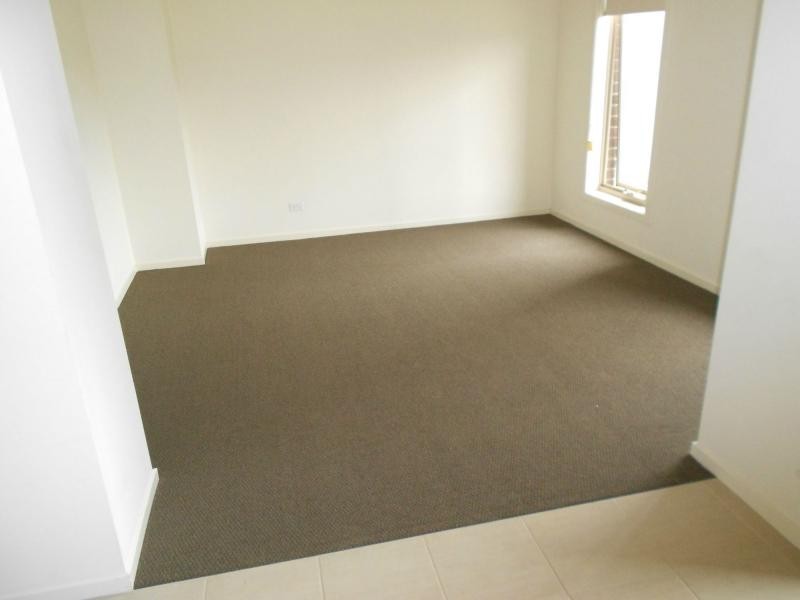 10 Haakman Way, Pakenham VIC 3810