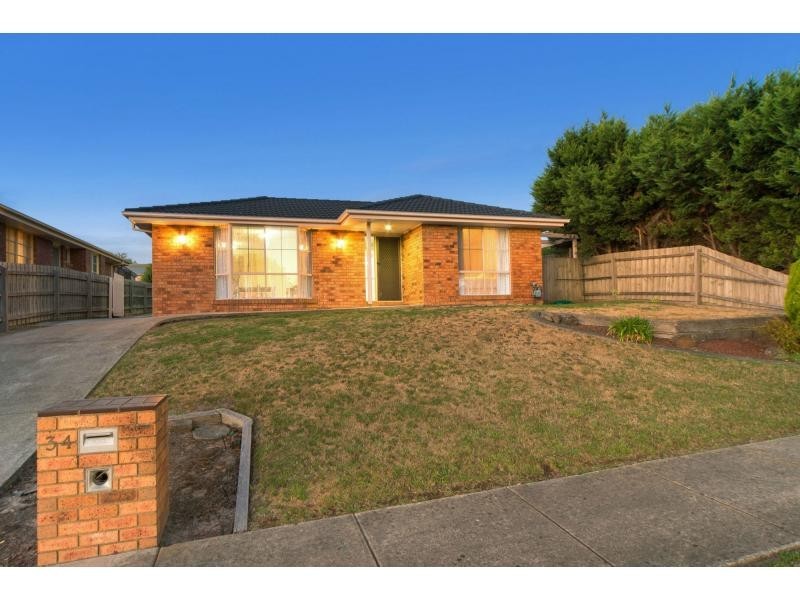 34 Pentland Drive, Narre Warren VIC 3805