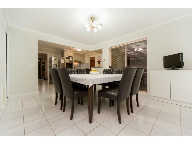 34 Pentland Drive, Narre Warren VIC 3805