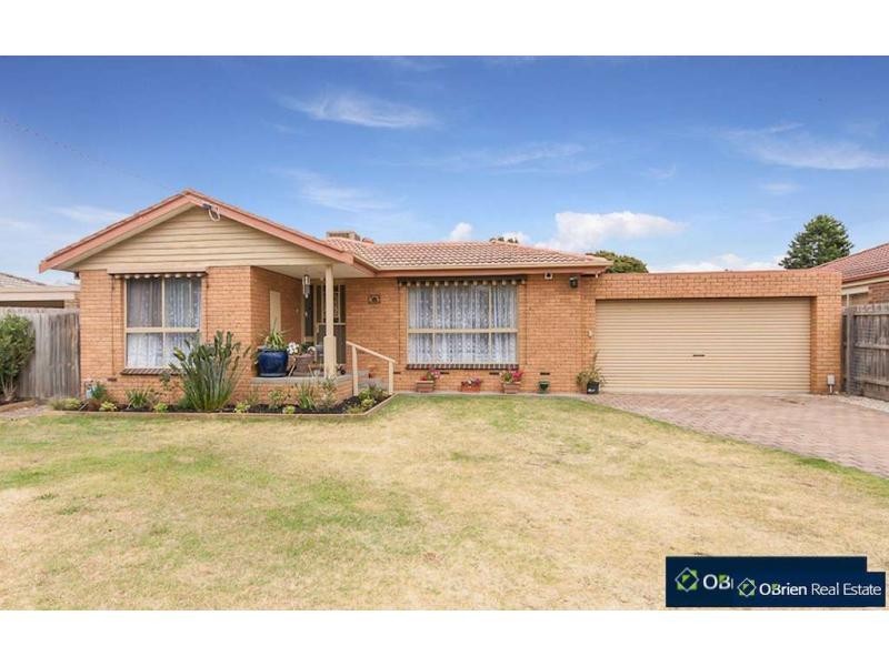 25 Holbourne Drive, Junction Village VIC 3977