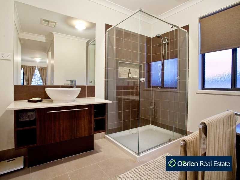 20 O’Keefe Terrace, Sandhurst VIC 3977