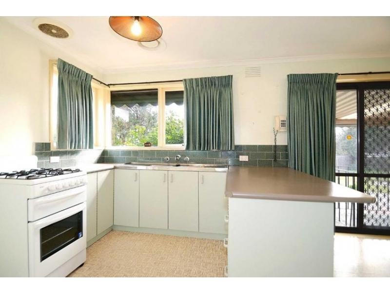 3 Rohan Court, Hampton Park VIC 3976