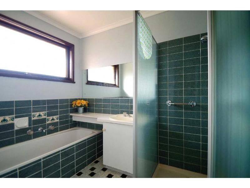 3 Rohan Court, Hampton Park VIC 3976